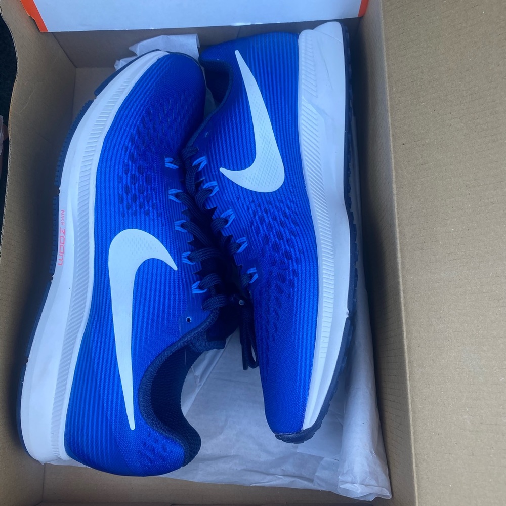 Nike shoes